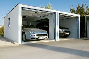 Garagen und Carports